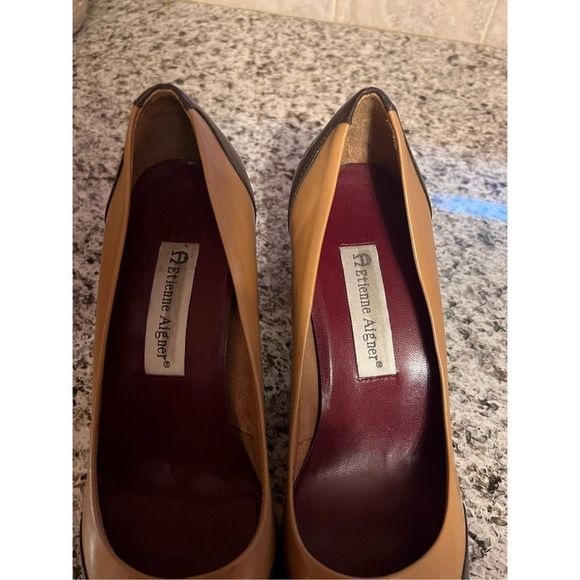 Real leather, two tone, Vintage Heels, brown and tan, old money, sophisticated - Picture 4 of 6